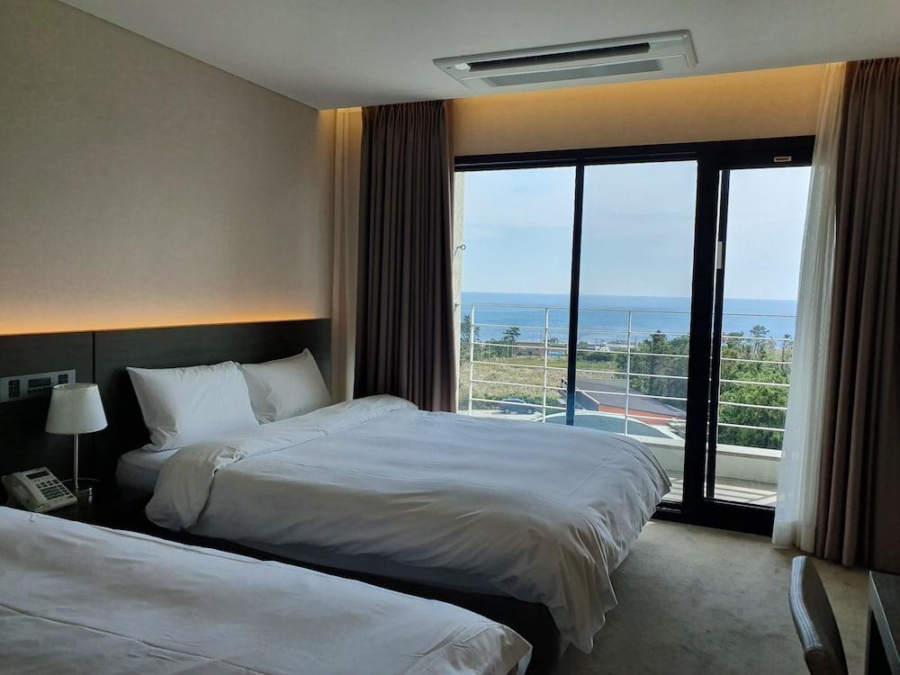 Grand Mer Hotel Jeju Seogwipo Exterior foto