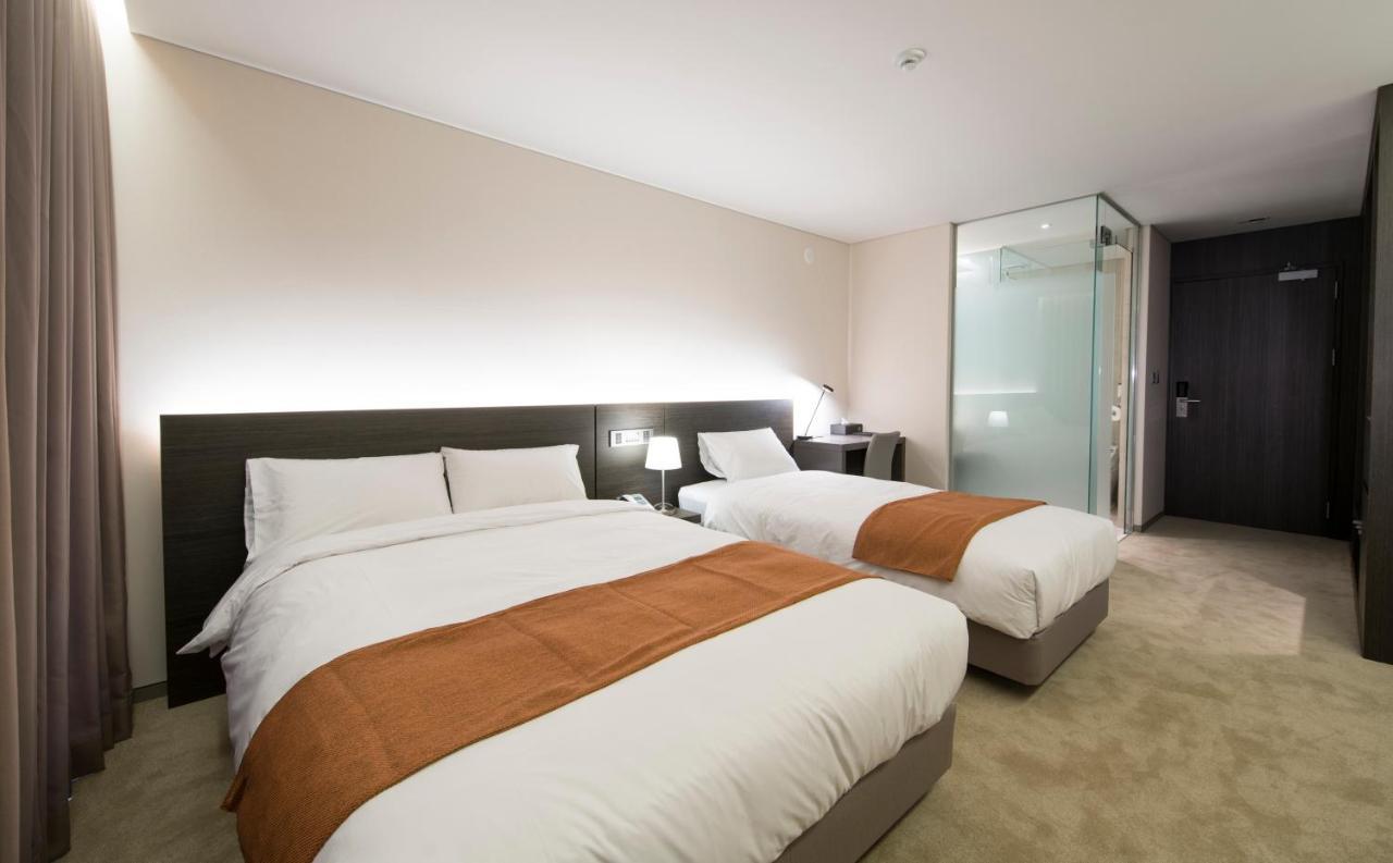 Grand Mer Hotel Jeju Seogwipo Exterior foto