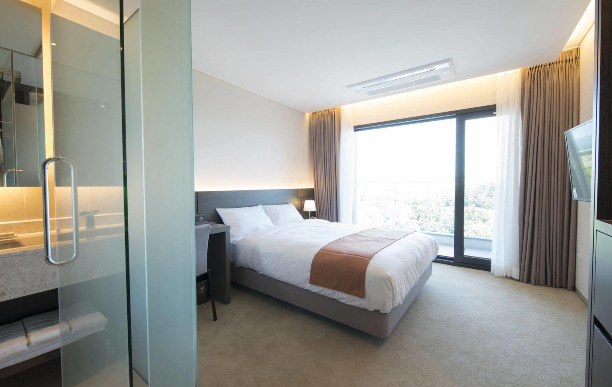 Grand Mer Hotel Jeju Seogwipo Exterior foto