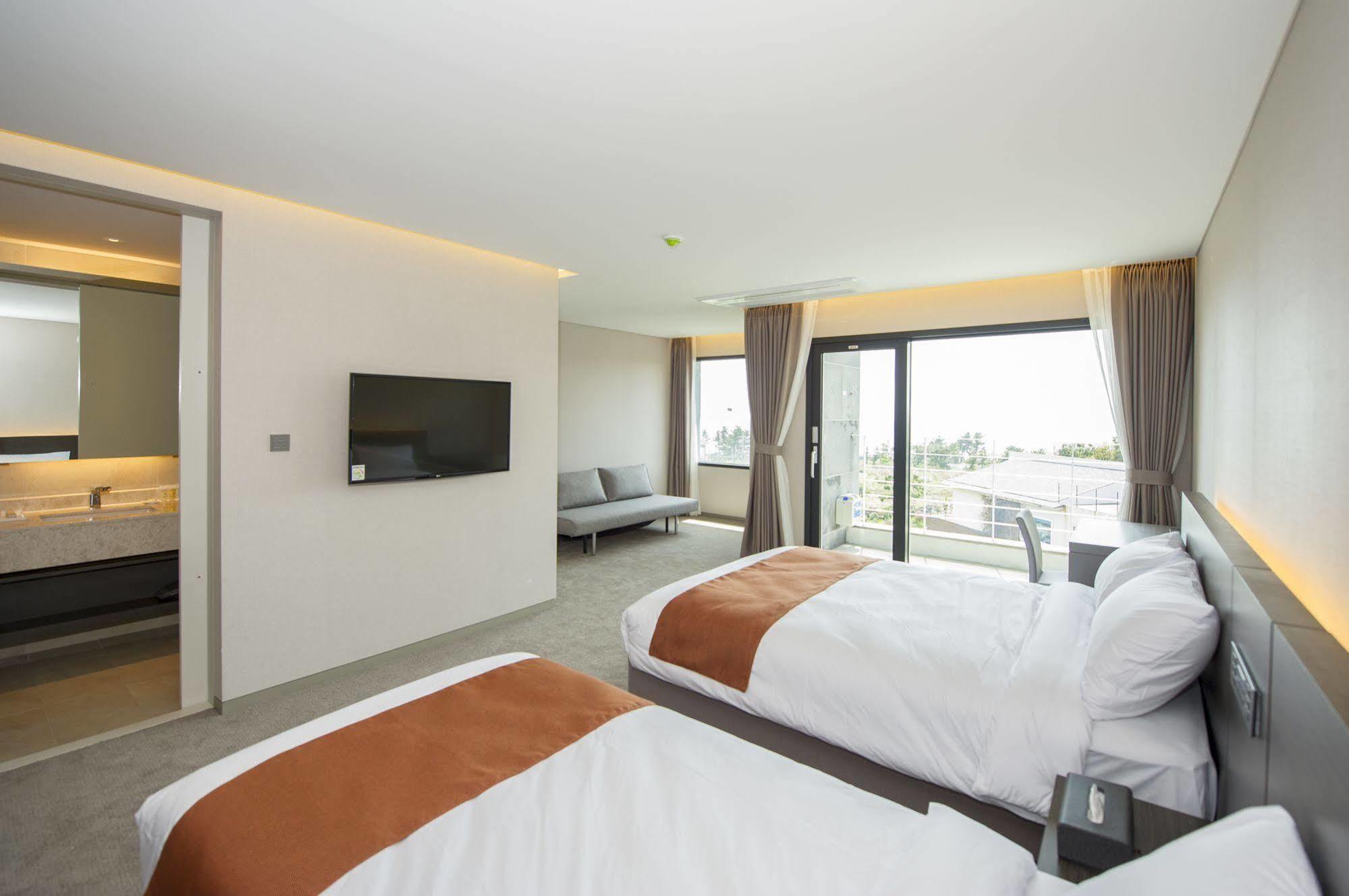 Grand Mer Hotel Jeju Seogwipo Exterior foto