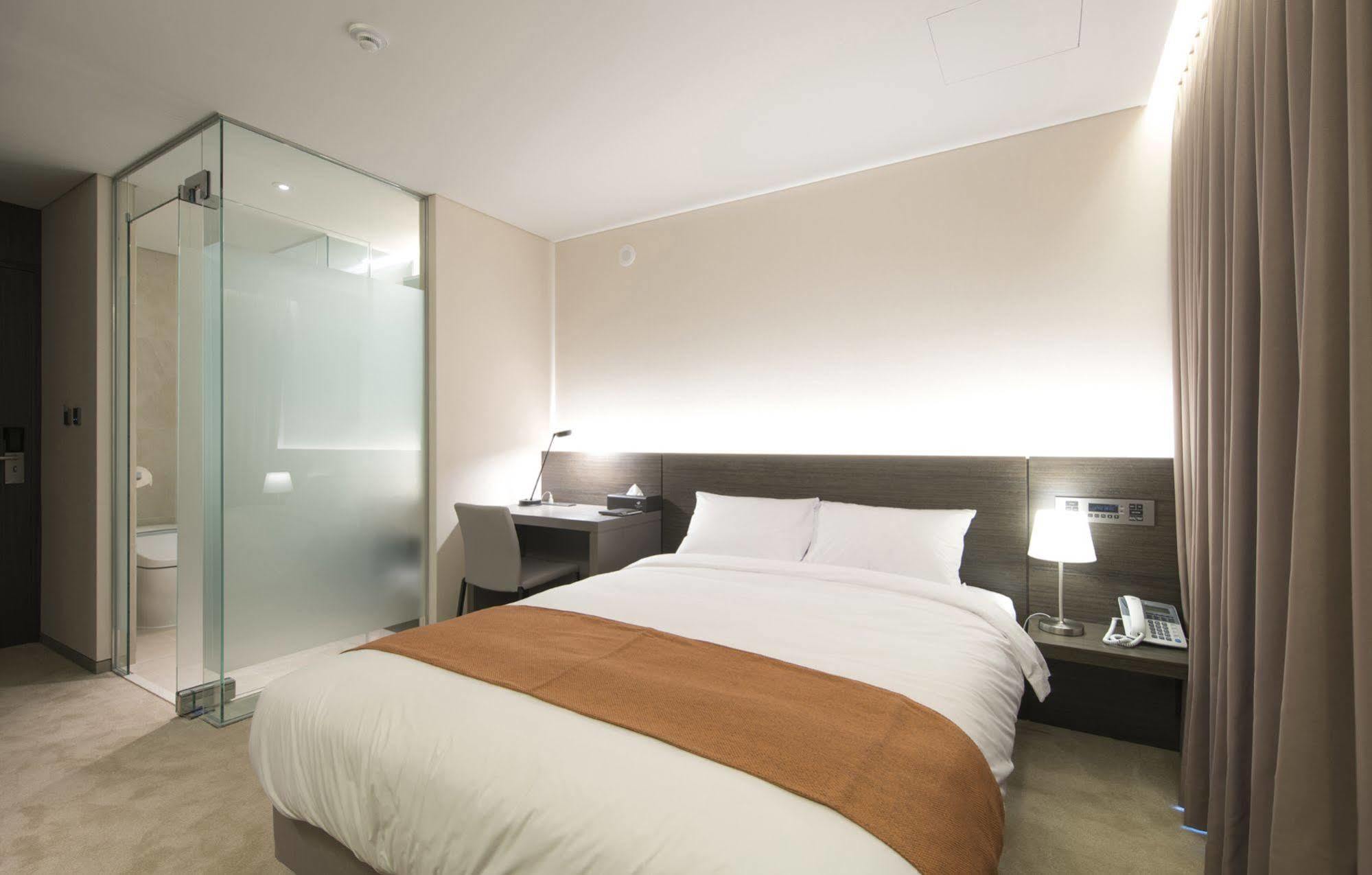 Grand Mer Hotel Jeju Seogwipo Exterior foto